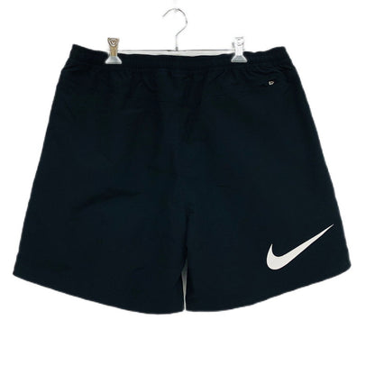 【中古美品】【メンズ/レディース】 STUSSY ステューシー Stussy×NIKE Shorts FJ9167-010 ステューシー×ナイキ ショーツ ハーフパンツ ショートパンツ ボトムス 153-240911-hn-01-fur サイズ：L カラー：ブラック 万代Net店