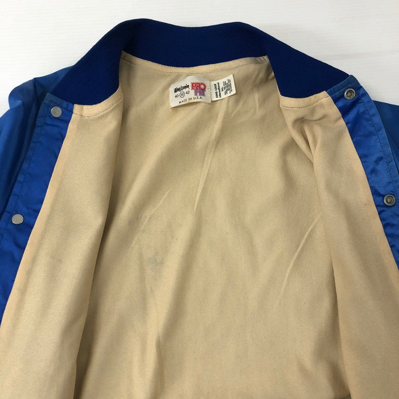 【中古品】【メンズ】  KING LOUIE キングルイ 70's PRO FIT NYLON VARSITY JACKET VINTAGE 70年代 プロフィット ナイロン バーシティージャケット アウター スタジャン 145-250116-kk-29-tei サイズ：M カラー：ブルー 万代Net店