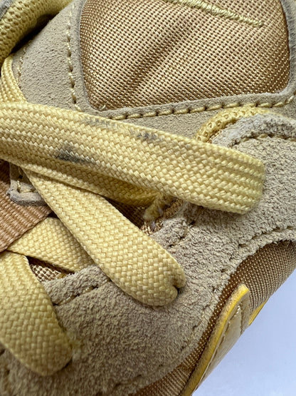 【中古品】【レディース】 NIKE ナイキ FJ1409-700 PHOENIX WAFFLE フェニックス ワッフル 靴 ローカットスニーカー 160-260924-AS-30-hon サイズ：24cm US7 カラー：WHEAT GOLD/SATURN GOLD 万代Net店