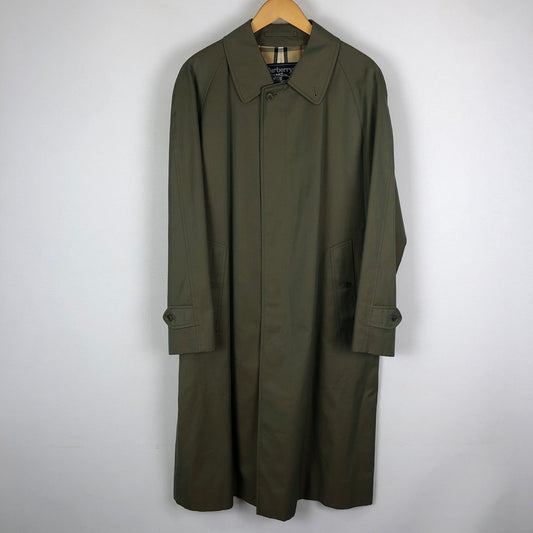 【中古品】【メンズ】 Burberrys バーバリーズ SOUTIEN COLLAR COAT WR050-902-79 ステンカラーコート ライトアウター 141-251205-ks-03-tei サイズ：表記サイズ無し カラー：カーキ 万代Net店