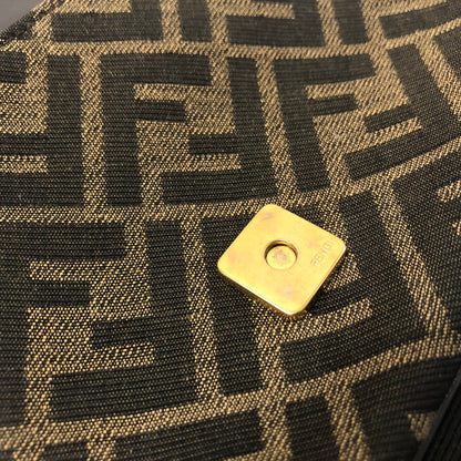 【中古品】【レディース】 FENDI フェンディ BAGUETTE CHAIN MIDI SHOULDER BAG 8BR793 ALG7 F1HZO FFロゴ ファブリック バケットチェーンミニ ショルダーバッグ カバン 180-241005-kk-24-tei カラー：ブラウン 万代Net店