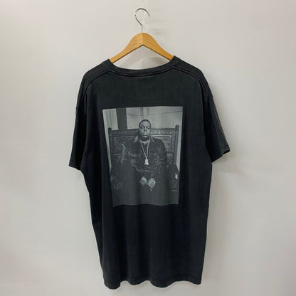 【中古品】【メンズ】  KITH キス 21SS THE NOTORIOUS B.I.G LIFE AFTER DEATH TEE KH030054 ザ ノトーリアス B.I.G ライフ アフター デス Tシャツ 半袖 トップス 142-241203-kk-23-tei サイズ：M カラー：ブラック 万代Net店
