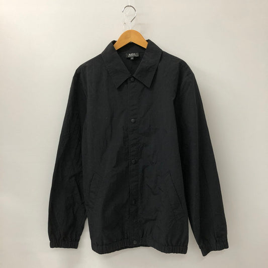 【中古品】【メンズ】 A.P.C. アーペーセー NYLON COACH JACKET 1110221 ナイロンコーチジャケット ライトアウター 141-250131-kk-25-tei サイズ：M カラー：ブラック 万代Net店