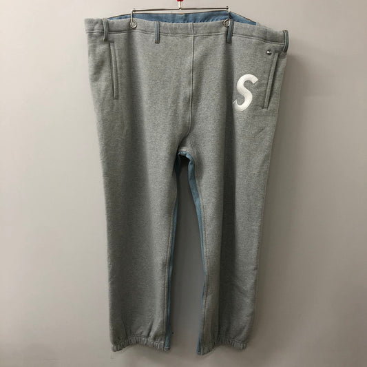 【中古品】【メンズ】 Supreme シュプリーム × BLESS ブレス 別注 コラボ 23AW SWEAT PANTS JEAN スウェットパンツジーンズ ボトムス パンツ 149-250731-kk-15-tei サイズ：XXL カラー：HEATHER GREY 万代Net店