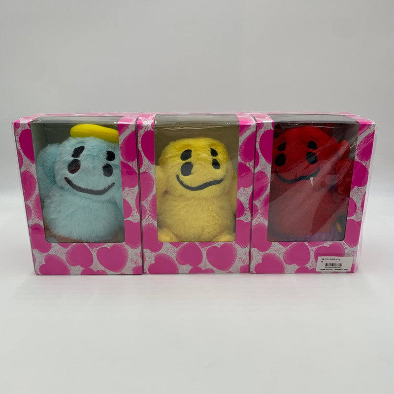 【中古美品】【メンズ/レディース】  SAINT Mxxxxxx SAINT MICHAEL セントマイケル CP_PLUSH SMILES STUFFED ANIMAL SM-YS1-0000-C スタッフトアニマル ぬいぐるみ 208-241108-yo-13-tei サイズ：O/S カラー：ブルー イエロー レッド 万代Net店