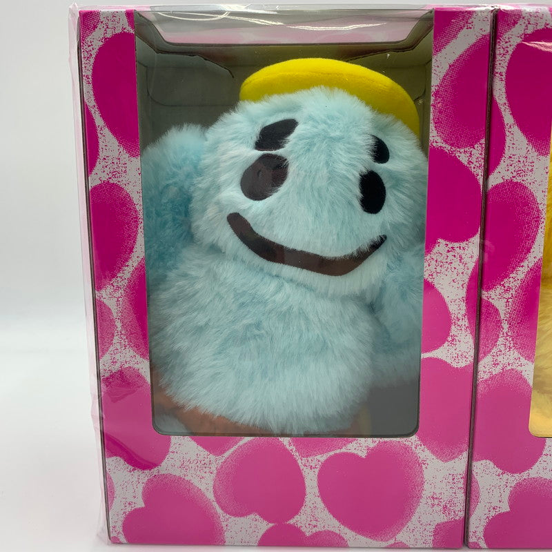 【中古美品】【メンズ/レディース】  SAINT Mxxxxxx SAINT MICHAEL セントマイケル CP_PLUSH SMILES STUFFED ANIMAL SM-YS1-0000-C スタッフトアニマル ぬいぐるみ 208-241108-yo-13-tei サイズ：O/S カラー：ブルー イエロー レッド 万代Net店