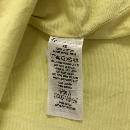 【中古品】【メンズ/レディース】 STUSSY ステューシー 24SS LAZY TEE 1140283 レイジー Tシャツ 半袖 トップス 142-241115-kk-27-tei サイズ：XS カラー：イエロー 万代Net店