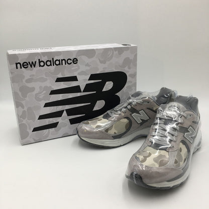 【中古美品】【メンズ】 A BATHING APE アベイシングエイプ × NEW BALANCE ニューバランス 別注 コラボ 2002R M2002RBG スニーカー 靴 162-241117-kk-44-tei カラー：GRAY 万代Net店