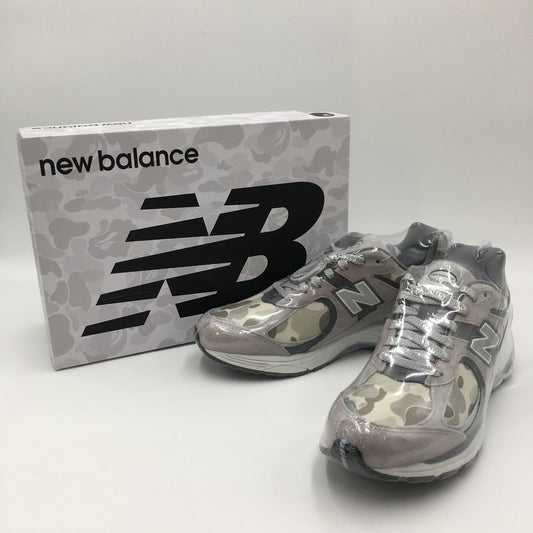 【中古美品】【メンズ】 A BATHING APE アベイシングエイプ × NEW BALANCE ニューバランス 別注 コラボ 2002R M2002RBG スニーカー 靴 162-241117-kk-44-tei カラー：GRAY 万代Net店