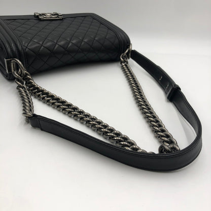 【中古品】【レディース】 CHANEL シャネル BOY CHANEL CAVIAR SKIN CHAIN SHOULDER BAG A67086 ボーイシャネル キャビアスキン チェーンショルダーバッグ 25/23番台 180-241217-kk-16-tei カラー：ブラック 万代Net店