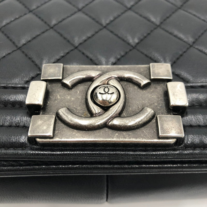 【中古品】【レディース】 CHANEL シャネル BOY CHANEL CAVIAR SKIN CHAIN SHOULDER BAG A67086 ボーイシャネル キャビアスキン チェーンショルダーバッグ 25/23番台 180-241217-kk-16-tei カラー：ブラック 万代Net店