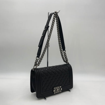 【中古品】【レディース】 CHANEL シャネル BOY CHANEL CAVIAR SKIN CHAIN SHOULDER BAG A67086 ボーイシャネル キャビアスキン チェーンショルダーバッグ 25/23番台 180-241217-kk-16-tei カラー：ブラック 万代Net店