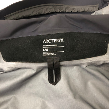 【中古品】【メンズ】 ARC'TERYX アークテリクス BETA AR JACKET 30932-139903 ベータ オールラウンドユース ジャケット ライトアウター シェルジャケット 144-241229-kk-01-tei サイズ：L カラー：ネイビー 万代Net店