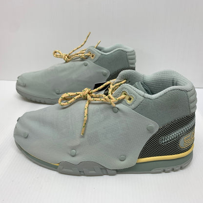 【中古品】【メンズ】 NIKE ナイキ × TRAVIS SCOTT トラヴィス スコット 別注 コラボ AIR TRAINER 1 SP GREY HAZE AND DUSTY SAGE DR7515-001 エアトレーナー1 スニーカー 靴 シューズ 160-260624-ko-10-tei サイズ：27.5cm カラー：グレー系/グリーン系 万代Net店