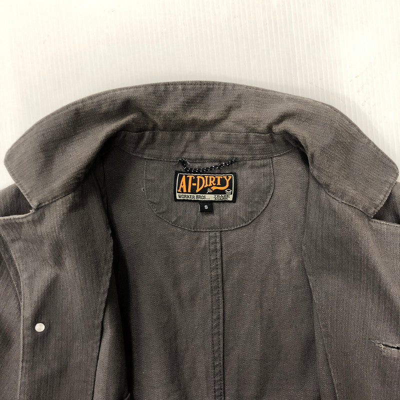 【中古品】【メンズ】  AT-DIRTY アットダーティー COVERALL JACKET NOM-68 カバーオールジャケット ライトアウター 145-250117-kk-10-tei サイズ：S カラー：チャコール 万代Net店