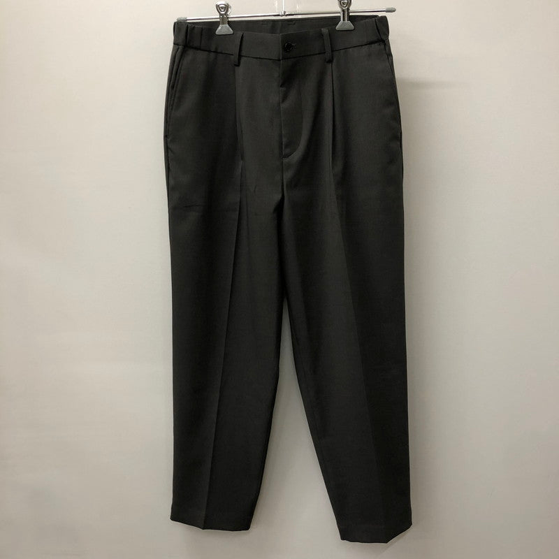 【中古品】【メンズ】 UNITED TOKYO ユナイテッドトウキョウ 22AW NEW DRY AIR CARDIGAN JACKET & DRY AIR SIDE RUBBER SLACKS 132500005/132540005 ジャケット スラックス セットアップ 147-250117-kk-07-tei サイズ：2 カラー：チャコール 万代Net店