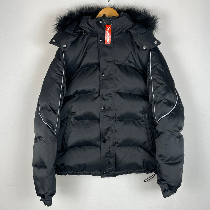 【中古品】【メンズ】 Supreme シュプリーム × JORDAN ジョーダン 別注 コラボ 24AW PUFFER JACKET パファー ジャケット アウター 149-251218-yy-02-tei サイズ：XL カラー：ブラック 万代Net店