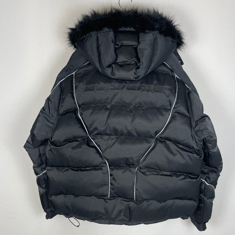【中古品】【メンズ】 Supreme シュプリーム × JORDAN ジョーダン 別注 コラボ 24AW PUFFER JACKET パファー ジャケット アウター 149-251218-yy-02-tei サイズ：XL カラー：ブラック 万代Net店