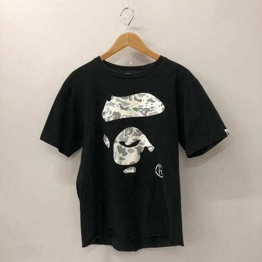 【中古品】【メンズ】 A BATHING APE アベイシングエイプ COLOR CAMO APE FACE TEE カラーカモ エイプ フェイス Tシャツ 半袖 トップス 142-250131-kk-04-tei サイズ：M カラー：ブラック 万代Net店