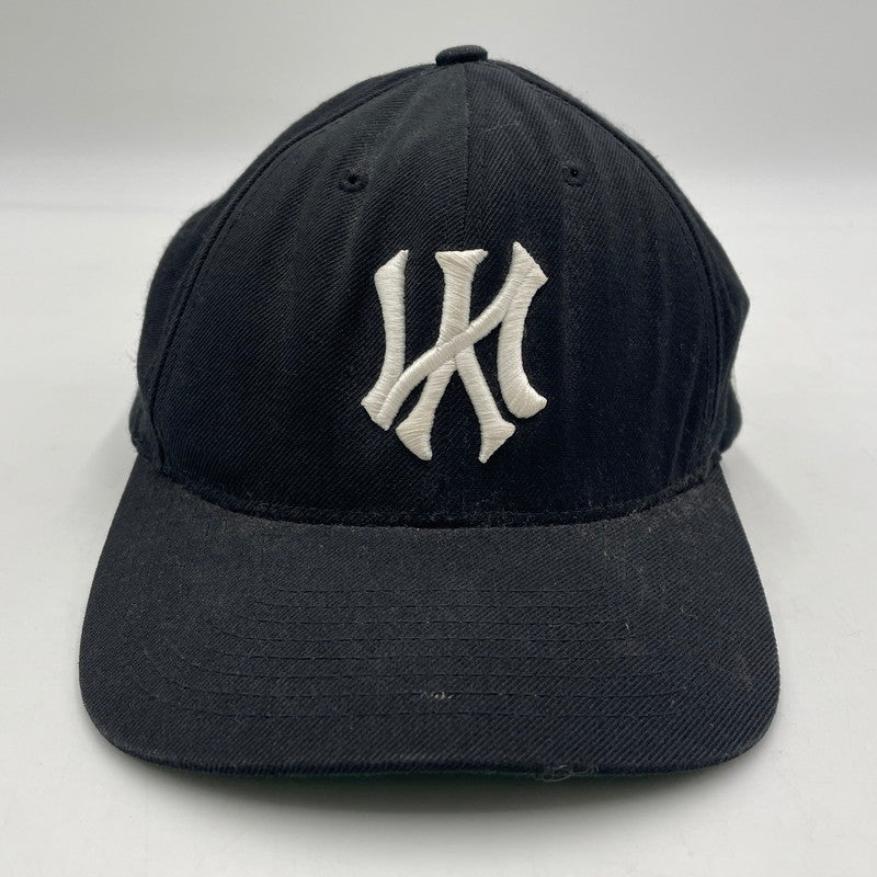 【現状渡し品】【メンズ】 KILLTHEHYPE キルザハイプ NY CAP ニューヨーク キャップ 帽子 ベースボールキャップ 185-251231-ko-02-tei サイズ：ワンサイズ カラー：ブラック 万代Net店