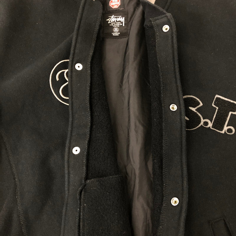 【中古品】【メンズ】 STUSSY ステューシー × CHAMPION チャンピオン 別注 コラボ 14AW WINDSTOPPER REVERSE WEAVE IST VERSITY JACKET C8-E012 ウィンドストッパー リバースウィーブ IST バーシティージャケット アウター スタジャン 142-250204-kk-04-tei サイズ：L カラー：ブラック 万代Net店