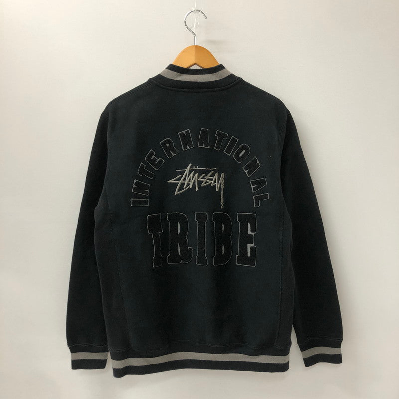 【中古品】【メンズ】 STUSSY ステューシー × CHAMPION チャンピオン 別注 コラボ 14AW WINDSTOPPER REVERSE WEAVE IST VERSITY JACKET C8-E012 ウィンドストッパー リバースウィーブ IST バーシティージャケット アウター スタジャン 142-250204-kk-04-tei サイズ：L カラー：ブラック 万代Net店