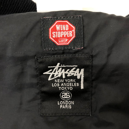 【中古品】【メンズ】 STUSSY ステューシー × CHAMPION チャンピオン 別注 コラボ 14AW WINDSTOPPER REVERSE WEAVE IST VERSITY JACKET C8-E012 ウィンドストッパー リバースウィーブ IST バーシティージャケット アウター スタジャン 142-250204-kk-04-tei サイズ：L カラー：ブラック 万代Net店