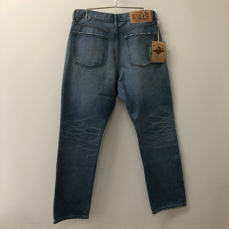 【中古品】【メンズ】 A BATHING APE アベイシングエイプ TWIN STA RELAXED FIT 13 OZ DENIM PANTS 001DPK801003M ツインスタ リラックスドフィット 13オンス デニムパンツ ボトムス 153-250212-kk-53-tei サイズ：L カラー：ライトインディゴ 万代Net店