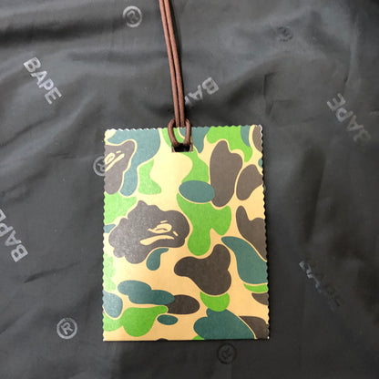 【中古美品】【メンズ】 A BATHING APE アベイシングエイプ LAMINATED CAMO SNOWBOARD JACKET 001LJK801001M ラミネーテッドカモ スノーボードジャケット ライトアウター 142-250212-kk-16-tei サイズ：2XL カラー：ブラック 万代Net店