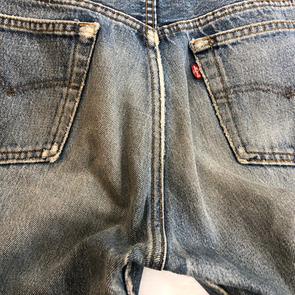 【現状渡し品】【メンズ】 Levi's リーバイス 80's 501 DENIM PANTS VINTAGE 1501-0117 80年代 デニムパンツ ボトムス ジーンズ ボタン裏524 ヴィンテージ 156-251118-ts-18-tei サイズ：w31 カラー：インディゴ 万代Net店