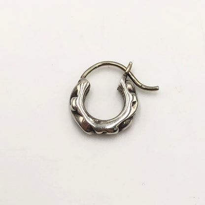 【中古品】【メンズ】 CHROME HEARTS クロムハーツ HOOP SCROLL TINY 2358-304-6001-9100 タイニースクロールフープピアス アクセサリー 190-250215-kk-06-tei カラー：シルバー 万代Net店