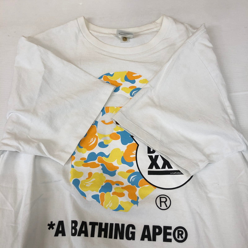 【中古品】【メンズ】 A BATHING APE アベイシングエイプ BAPE STORE SAPPORO XXV APE HEAD TEE ベイプストア サッポロ XXV エイプヘッド Tシャツ 半袖 トップス 142-250213-kk-10-tei サイズ：2XL カラー：ホワイト 万代Net店