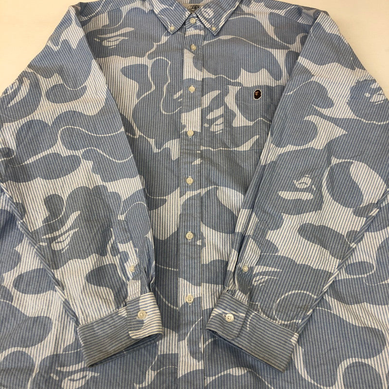 【中古品】【メンズ】 A BATHING APE アベイシングエイプ SOLID CAMO STRIPE RELAXED FIT SHIRT 001SHK801003M ソリッドカモ ストライプ リラックスフィットシャツ 長袖 トップス 142-250213-kk-04-tei サイズ：XL カラー：ライトブルー 万代Net店