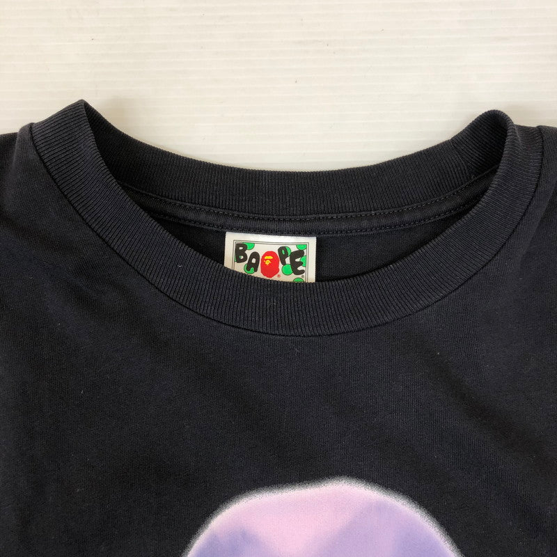 【中古品】【メンズ】 A BATHING APE アベイシングエイプ PAINTING RELAXED FIT GRAPHIC T-SHIRT 001TEK801305M ペインティング リラックスドフィット グラフィックTシャツ 半袖 トップス 142-250213-kk-16-tei サイズ：XL カラー：ブラック 万代Net店