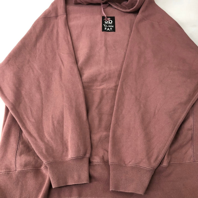 【中古品】【メンズ】 FAT エフエーティー × D.M. Dennis McGrath デニス・マクグラス 別注 コラボ  RUPP SB PHOTO HOODIE F32120-SW06-AB ルップ フォトフーディー トップス プルオーバーパーカー 142-250221-kk-04-tei サイズ：JUMBO (XXL) カラー：ワイン 万代Net店