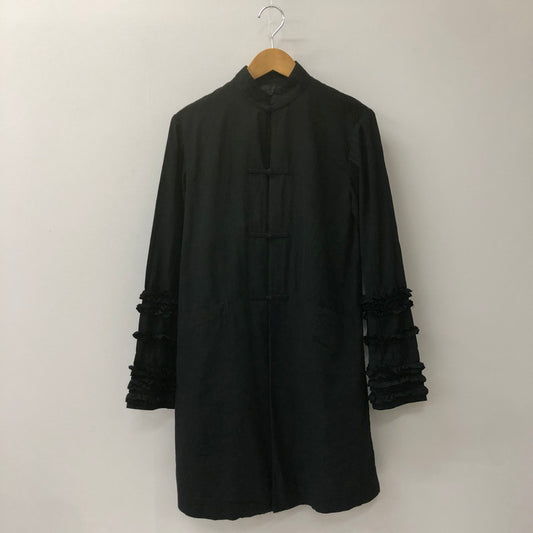 【中古品】【レディース】 COMME des GARCONS COMME des GARCONS コムデギャルソン コムデギャルソン FRILL SLEEVE CHINA COAT RR-J015 AD2016 フリルスリーブ チャイナコート ライトアウター 140-250221-kk-45-tei サイズ：S カラー：ブラック 万代Net店