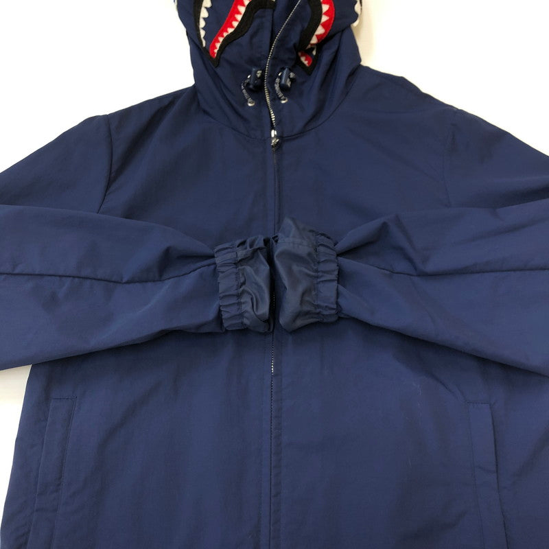 【中古品】【メンズ】 A BATHING APE アベイシングエイプ SHARK NYLON JACKET 001LJ0301005X シャーク ナイロンジャケット ライトアウター 142-250308-kk-11-tei サイズ：S カラー：ネイビー 万代Net店