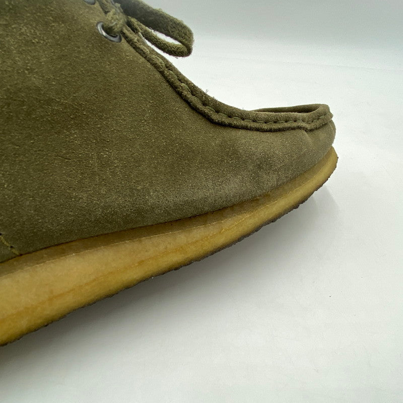 【中古品】【メンズ】 Clarks クラークス × Carhartt カーハート 別注 コラボ WALLABEE BOOT ワラビー ブーツ 靴 スウェード 164-251222-ko-03-tei サイズ：26.5ｃｍ カラー：カーキ 万代Net店