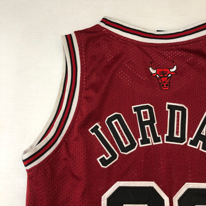 【中古品】【メンズ】 NIKE ナイキ 90's CHICAGO BULLS #23 MICHAEL JORDAN HOME JERSEY 90年代 シカゴ・ブルズ マイケル・ジョーダン ホームジャージ ユニフォーム 148-250228-kk-32-tei サイズ：M カラー：レッド 万代Net店