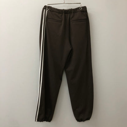 【中古品】【メンズ】  UMBRO アンブロ × BELPER ベルパー × M TO R ムウトアール 別注 コラボ 24SS JERSEY TRACK PANTS MYS-04000-A ジャージ トラックパンツ ボトムス 159-250306-kk-30-tei サイズ：L カラー：ブラウン 万代Net店