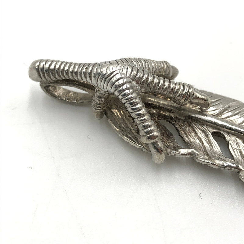 【中古品】【メンズ】 TADY＆KING タディーアンドキング 爪SVフェザー剣先K18 Lサイズ tkgh-013 左向き アクセサリー ペンダントトップ ネイティブジュエリー 191-250227-kk-11-fuz カラー：シルバー/ゴールド 万代Net店