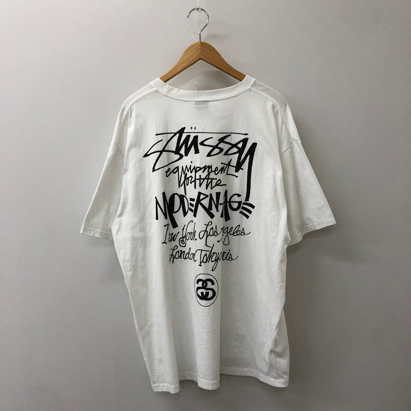 【現状渡し品】【メンズ】 STUSSY ステューシー MODERN AGE TEE モダンエイジ Tシャツ 半袖 トップス 142-250307-kk-05-tei サイズ：XL カラー：ホワイト 万代Net店