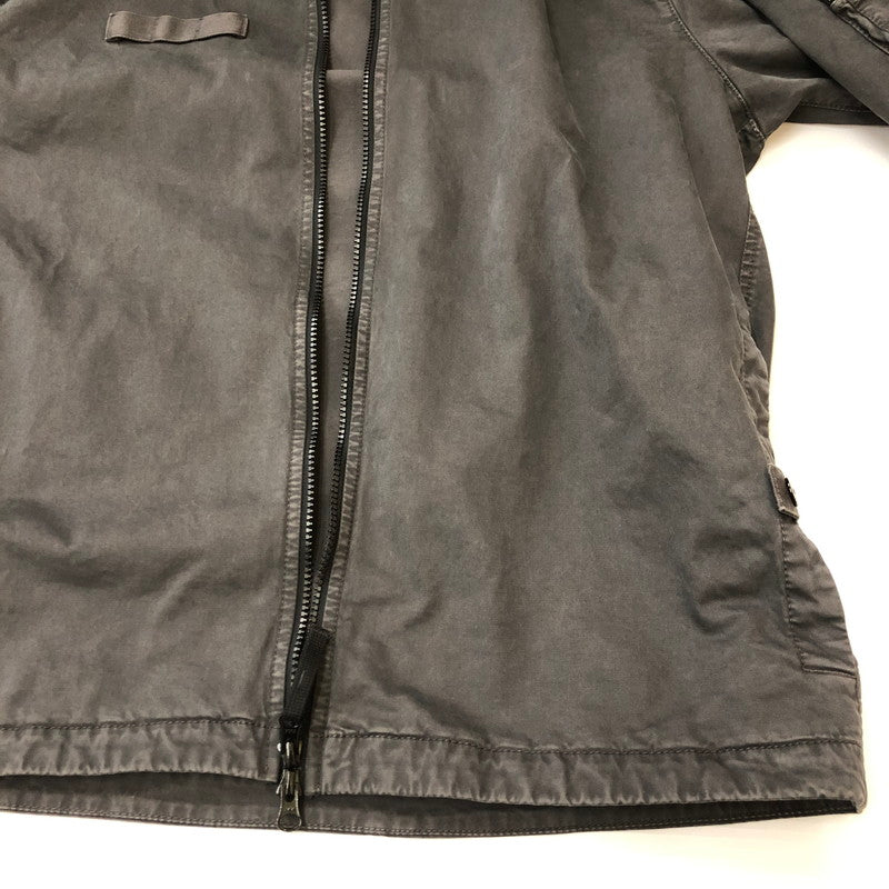 【中古品】【メンズ】 STONE ISLAND ストーンアイランド GARMENT DYED OLD EFFECT POCKET OVERSHIRT K1S151200003S0004 ガーメントダイ オールドエフェクト ポケット オーバーシャツ 長袖 トップス 141-250306-kk-31-tei サイズ：XL カラー：チャコールグレー 万代Net店