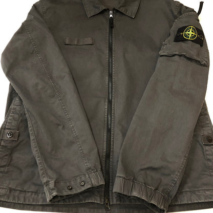 【中古品】【メンズ】 STONE ISLAND ストーンアイランド GARMENT DYED OLD EFFECT POCKET OVERSHIRT K1S151200003S0004 ガーメントダイ オールドエフェクト ポケット オーバーシャツ 長袖 トップス 141-250306-kk-31-tei サイズ：XL カラー：チャコールグレー 万代Net店