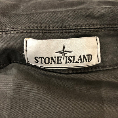 【中古品】【メンズ】 STONE ISLAND ストーンアイランド GARMENT DYED OLD EFFECT POCKET OVERSHIRT K1S151200003S0004 ガーメントダイ オールドエフェクト ポケット オーバーシャツ 長袖 トップス 141-250306-kk-31-tei サイズ：XL カラー：チャコールグレー 万代Net店