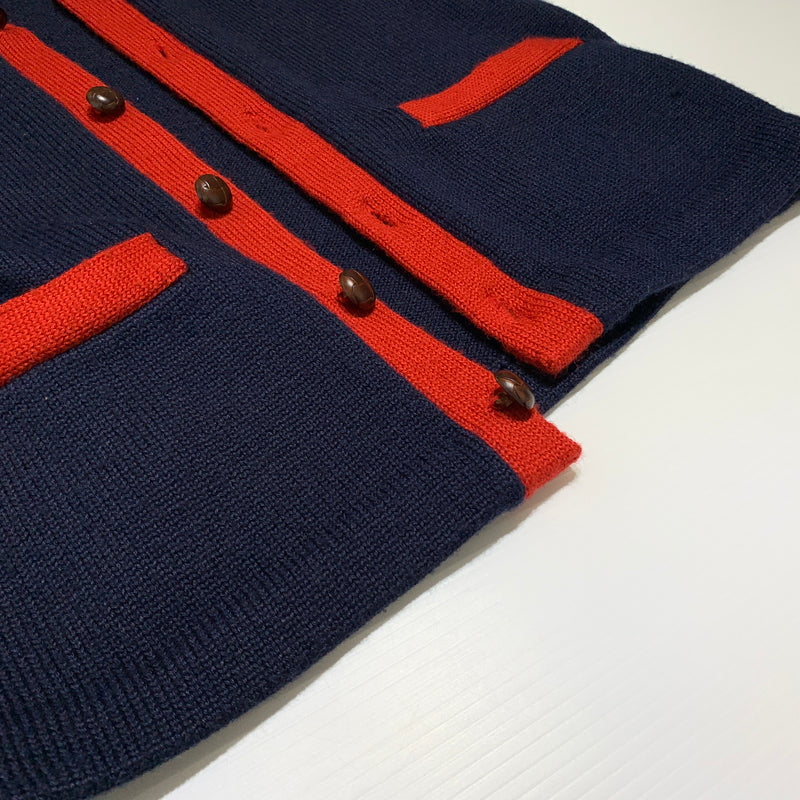 【中古品】【メンズ】 X-LARGE エクストララージ WOOL CARDIGAN 0124303 ウールカーディガン トップス ボタンダウン ニット 142-260716-ko-04-tei サイズ：M カラー：ネイビー/レッド 万代Net店