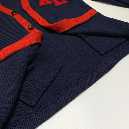 【中古品】【メンズ】 X-LARGE エクストララージ WOOL CARDIGAN 0124303 ウールカーディガン トップス ボタンダウン ニット 142-260716-ko-04-tei サイズ：M カラー：ネイビー/レッド 万代Net店