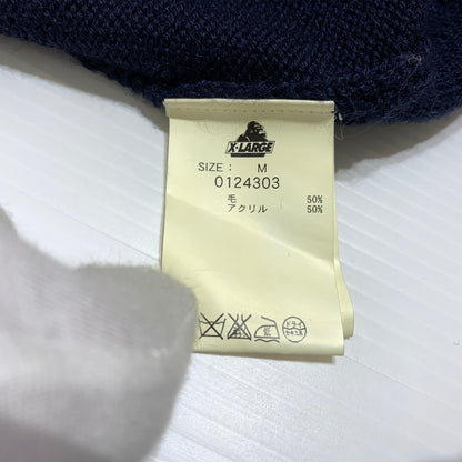 【中古品】【メンズ】 X-LARGE エクストララージ WOOL CARDIGAN 0124303 ウールカーディガン トップス ボタンダウン ニット 142-260716-ko-04-tei サイズ：M カラー：ネイビー/レッド 万代Net店