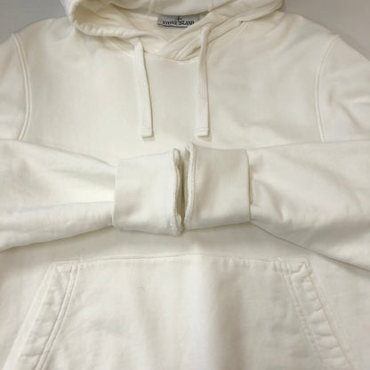 【中古品】【メンズ】 STONE ISLAND ストーンアイランド COTTON PULLOVER HOODIE 101564151 コットン プルオーバーフーディー トップス パーカー 141-250313-kk-07-tei サイズ：M カラー：ホワイト 万代Net店