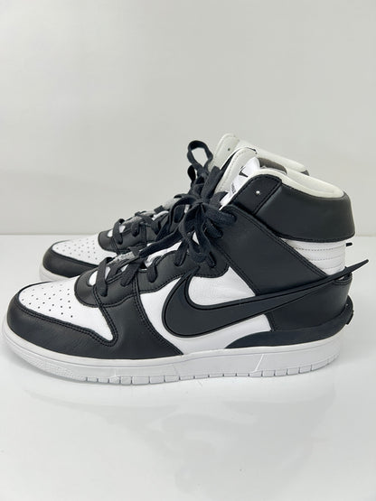 【中古美品】【メンズ】 NIKE ナイキ × AMBUSH アンブッシュ 別注 コラボ DUNK HI/AMBUSH CU7544-001 ダンクハイ アンブッシュ スニーカー 靴 160-260801-kk-04-hon カラー：BLACK/BLACK-WHITE 万代Net店